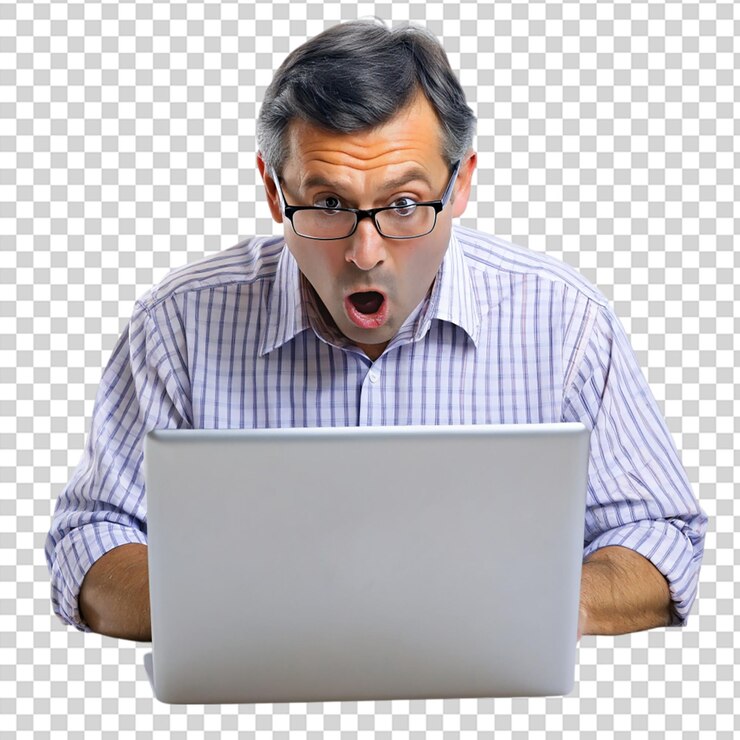 PSD hombre mirando la computadora portátil con expresión sorprendida en un fondo transparente