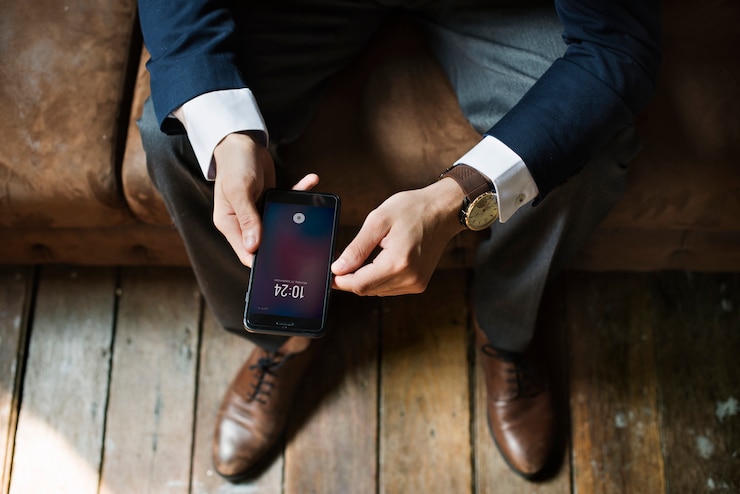 PSD un, hombre de negocios, utilizar, un, smartphone