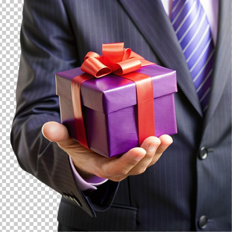 PSD el hombre sostiene el regalo de la propuesta.