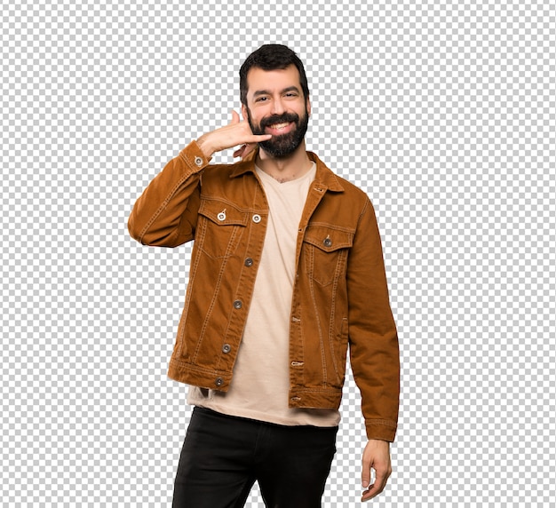 Homem bonito com barba, fazendo gesto de telefone. ligue para mim de volta