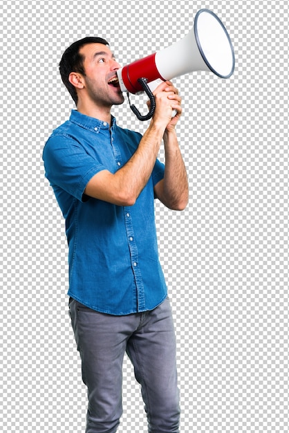 PSD homem bonito com camisa azul segurando um megafone