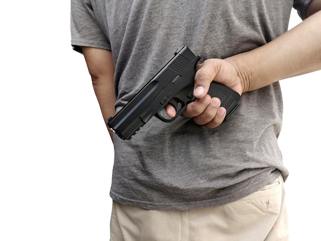 Homem segurando uma arma na mão com fundo transparente