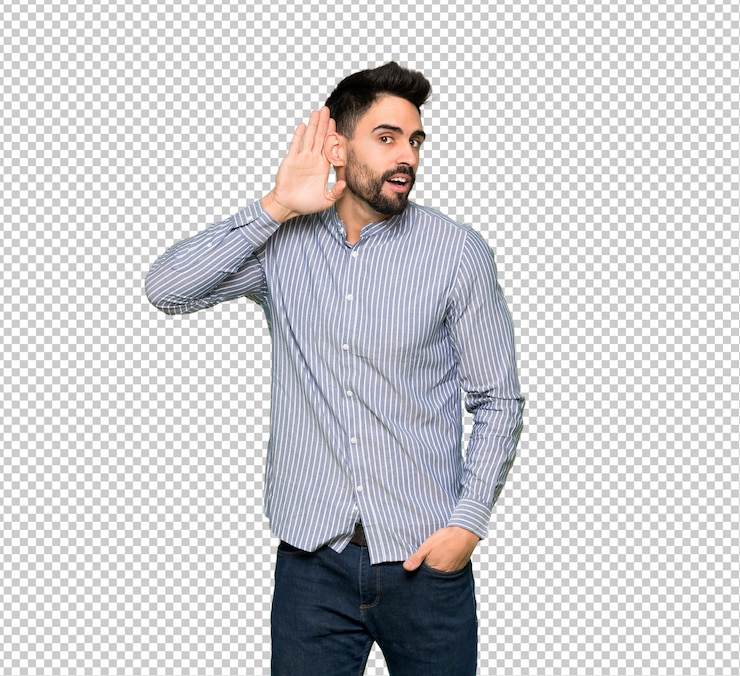 PSD homme élégant avec une chemise à l&#39;écoute de quelque chose en mettant la main sur l&#39;oreille