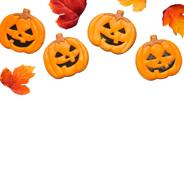 Il design dei biscotti di Halloween è isolato