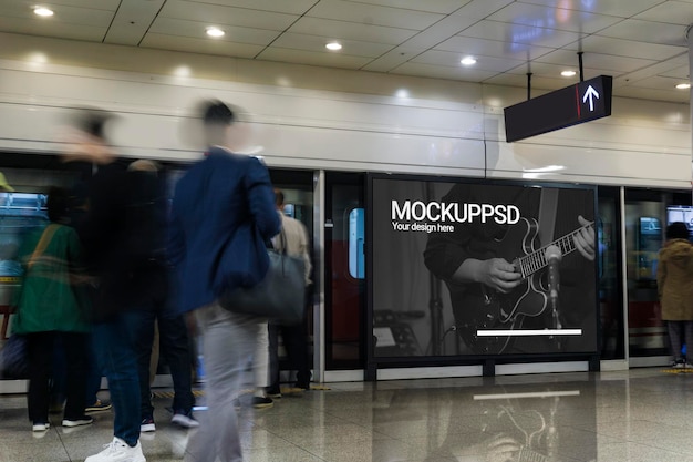Innenraum-U-Bahn-Poster-Mockup-Bild