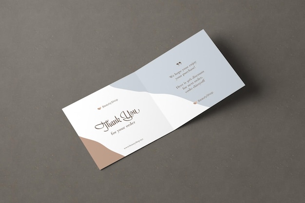 Invitation carrée et maquette de carte de voeux