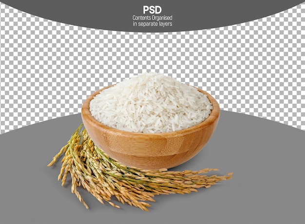 Jasmine Rice em tigela de madeira isolada em fundo transparente