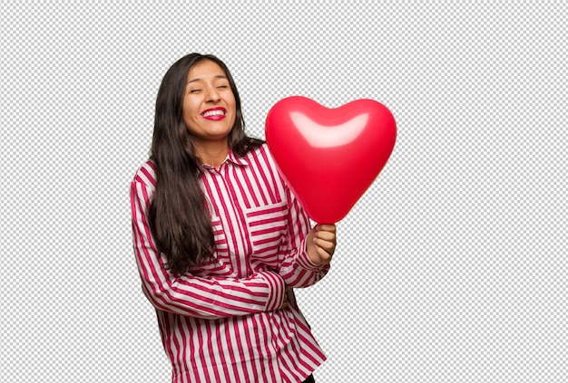 Jeune femme indienne célébrant la Saint Valentin