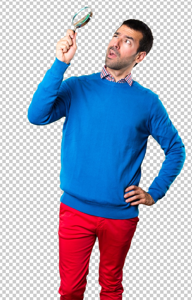 PSD jovem bonito com lupa