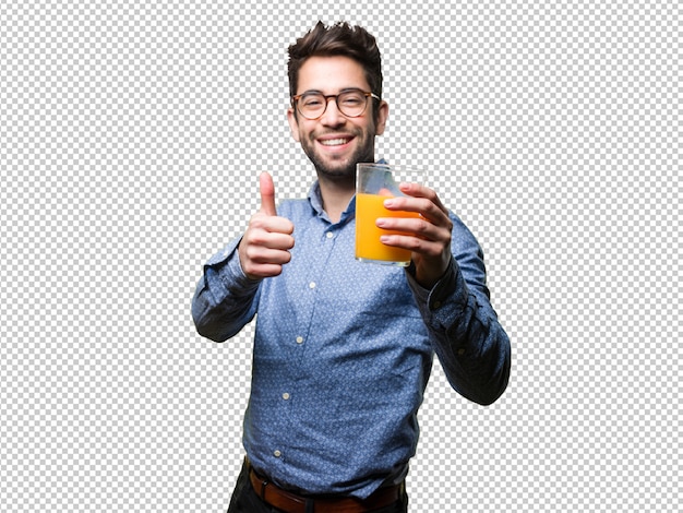 Jovem, fazendo o gesto bem e segurando um suco