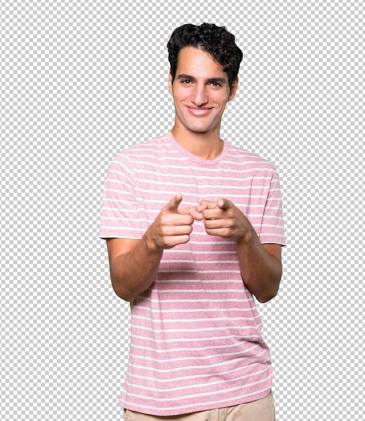 PSD jovem feliz apontando para você com o dedo