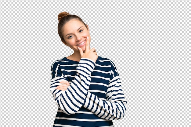 Jovem mulher loira sobre isolado chroma chave fundo feliz e sorridente