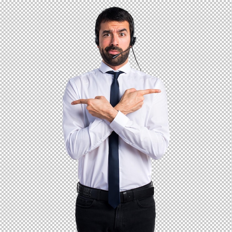 PSD joven con un auricular apuntando a los laterales tener dudas