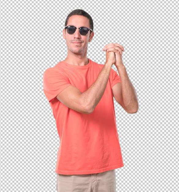 Joven confiado haciendo un gesto de unidad