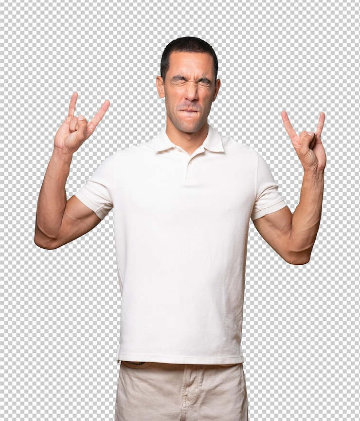 PSD joven travieso haciendo un gesto de rock