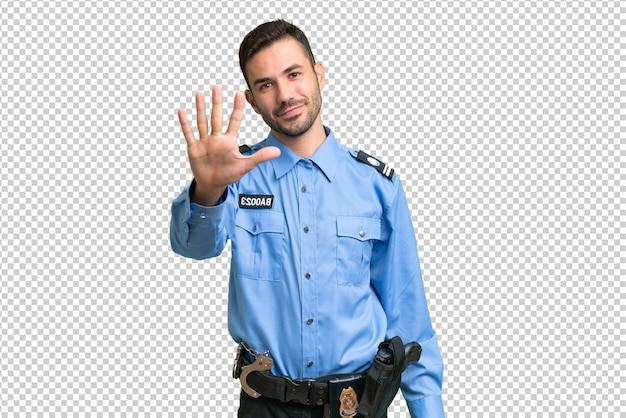 Junge Polizei weißer Mann über isolierten Hintergrund zählen fünf mit den Fingern