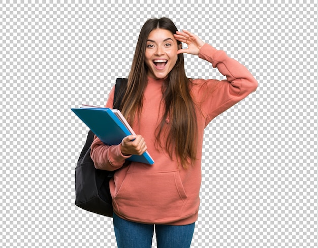 Junge Studentenfrau, die Notizbücher mit Überraschungsausdruck hält