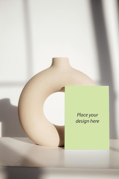 Kertas Hijau Mockup PSD para Design EcoFriendly di Freepik