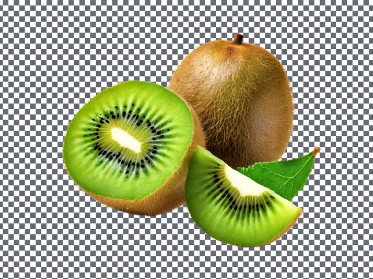 PSD kiwi maduro entero y jugoso con la mitad de la hoja aislada sobre un fondo transparente