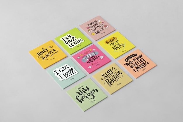 PSD kleines tragbares post-it-notiz-mockup-design