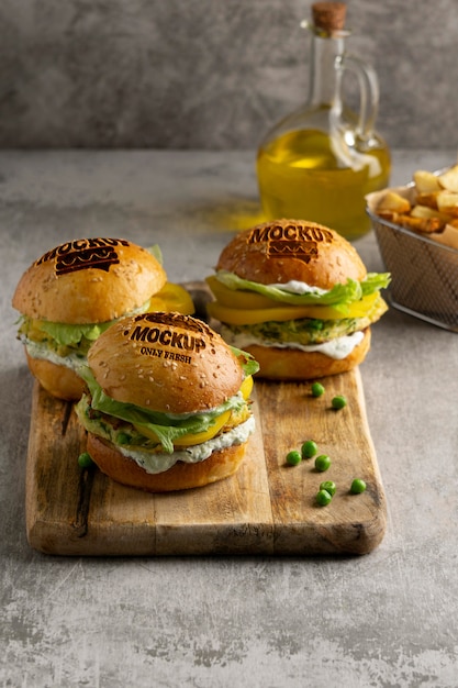 Köstliches Burger-Arrangement-Modell