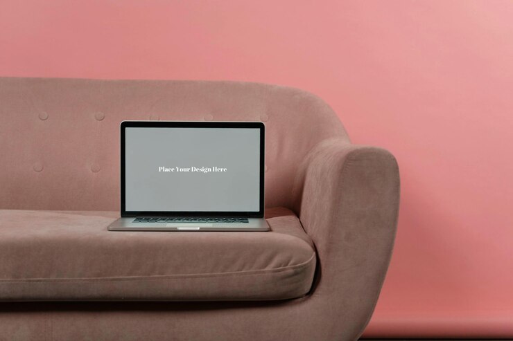 PSD la bellezza della natura laptop su letto viola psd mockup