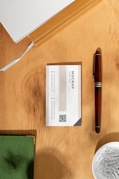 Labor Day Card Mock-up-Design mit Briefpapier