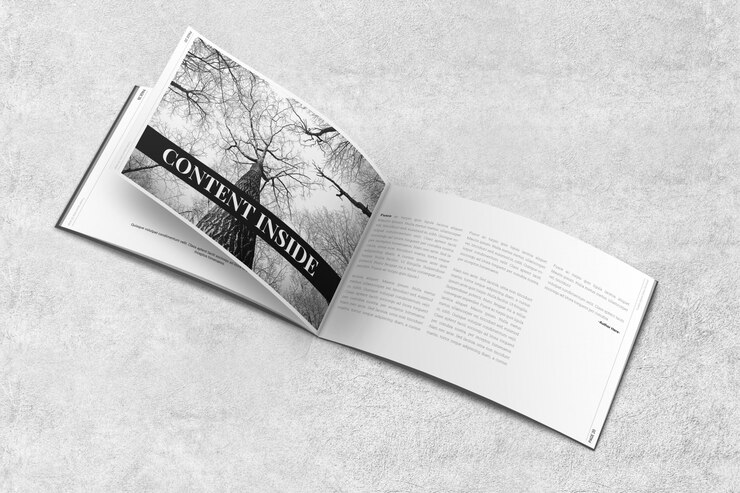 PSD landscape magazine o brochure mockup