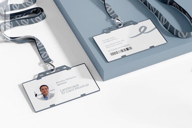 PSD landschafts-id-karten mit stoff-lanyard-mockup-perspektive