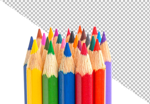 Lápices multicolores aislados en primer plano de fondo blanco