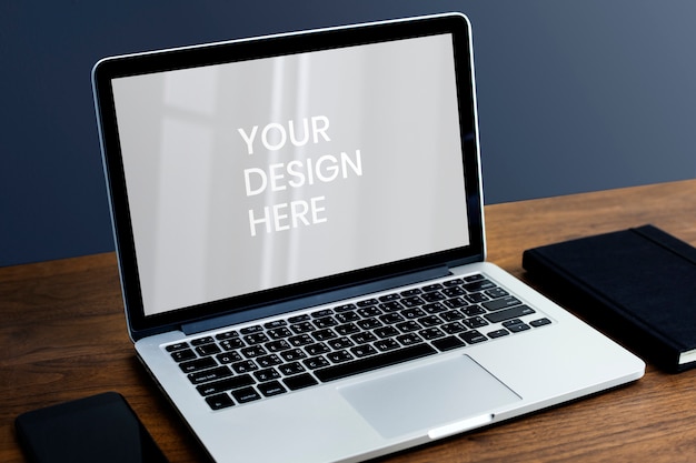 Leerer Laptopbildschirm