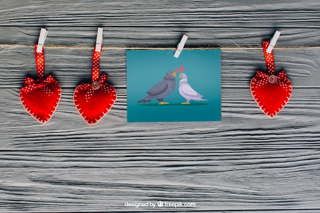 Éléments de la Saint-Valentin et maquette de la carte