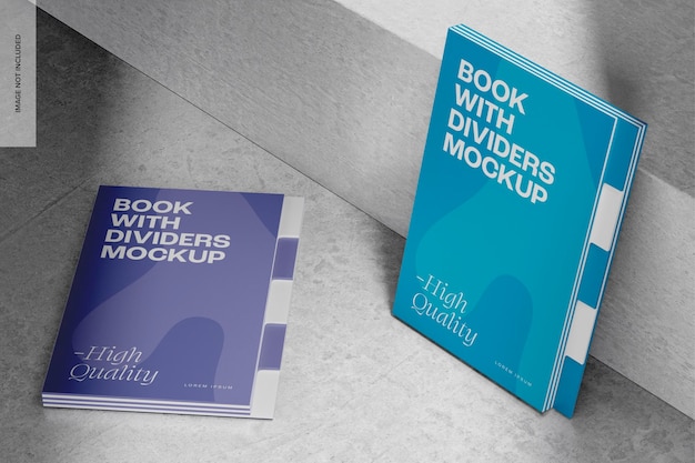 Libro con divisores en maqueta de hormigón, de pie y caído