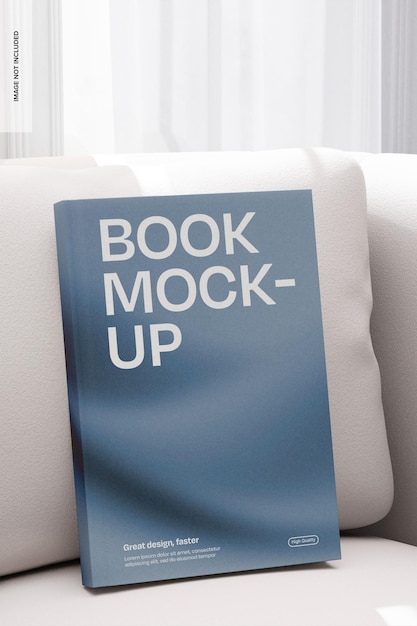 Libro sobre el minimalista Puff Mockup inclinado