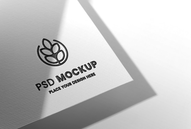 PSD logo de presse sur maquette papier