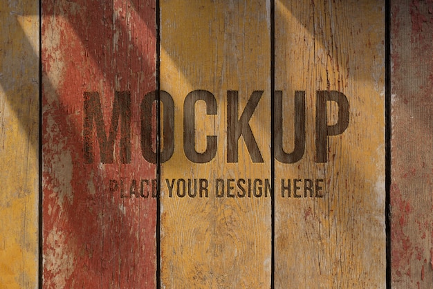 Logo su mockup effetto legno