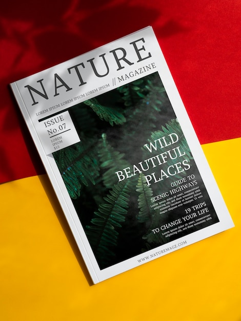 PSD lugares hermosos y salvajes revista de naturaleza simulacro