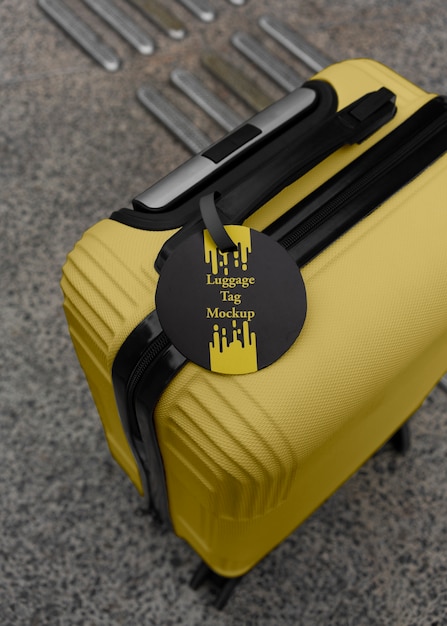 luggage tag mockup design