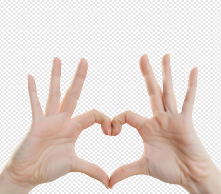 PSD las manos haciendo una forma de corazón con sus dedos
