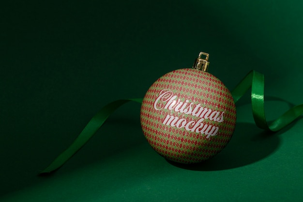 Maqueta de arreglo de decoraciones navideñas