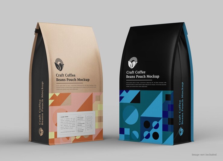 Maqueta de bolsa de café de plástico o papel artesanal