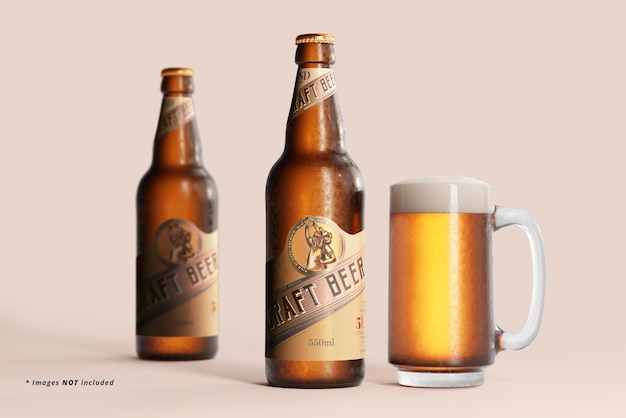 Maqueta de botella de cerveza fría