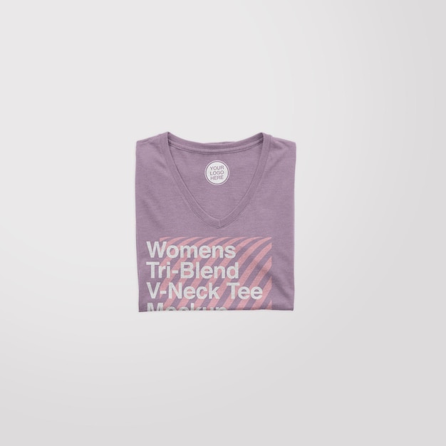 Maqueta de camiseta doblada TriBlend VNeck para mujer