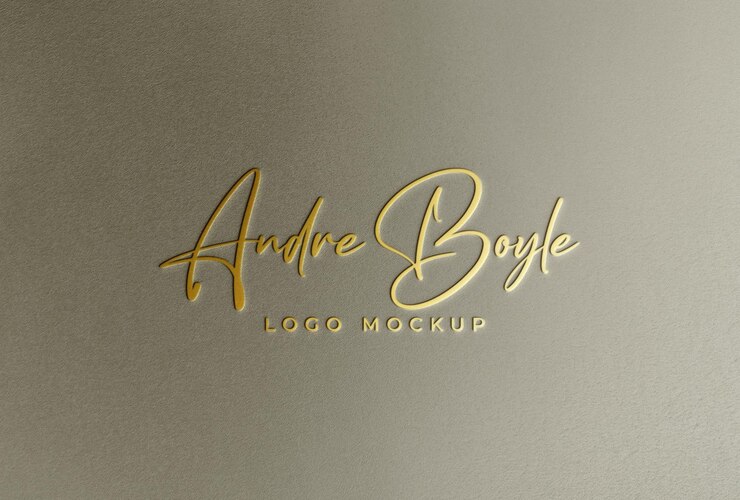 Maqueta de logotipo dorado sobre fondo de pared dorada