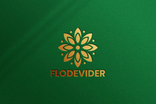 maqueta de logotipo de lujo sobre fondo verde