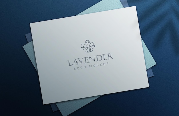 maqueta de logotipo de papel con tonos realistas de colores azules que cubren el lujo de la maqueta de paper.logo