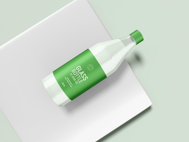 Maqueta de marca de botella de vidrio de bebida transparente
