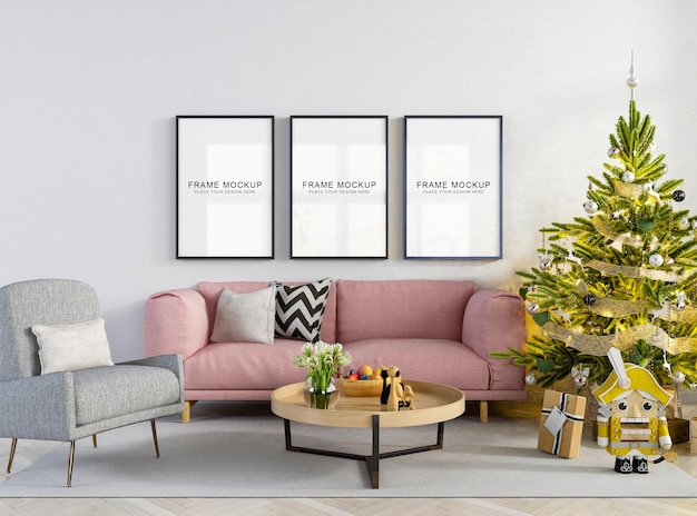 Maqueta de marco de póster con árbol de navidad en la mesa de madera