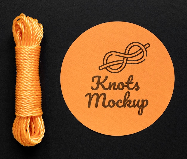 Maqueta de nudos con cuerda naranja