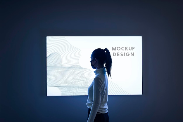 Maqueta de pantalla brillante en una exposición psd